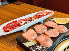 -炼火烤肉店