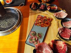 -拾勝牛·江景安格斯烧肉放题(江湾阳光天地店)