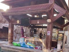 -裕龙汤泉