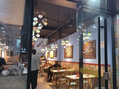 -欧提汗·新疆餐厅·清真(银都路店)
