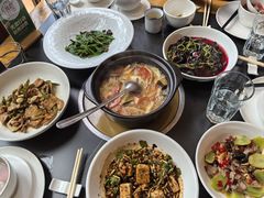 -黔蘑菇四季餐厅(观山湖店)