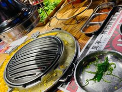 -青瓦炭韩潮烤肉(花园道店)