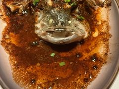 -八府香鸭·啫啫煲(华山路店)