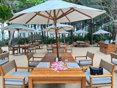 -三亚艾迪逊酒店·海滩烧烤 BARBACOA·现场乐队·浪漫晚餐·烧烤海鲜
