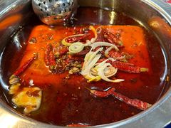 -马路边边串串香(苗栗路店)