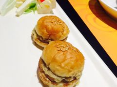 -绿茵阁(体育西分店)
