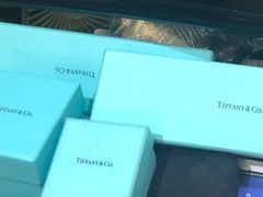 -Tiffany & Co.蒂芙尼
(杭州万象城店)