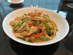 火腿炒农家豆腐皮-辣公子·千岛湖私房菜(滨江店)