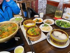 -伊兰麒兰馨园·川菜·清真馆(339电视塔店)