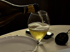 -MONICH牛排融合餐厅(和义大道购物中心店)