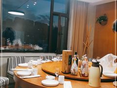 -赶海部落海鲜城(海阳路店)