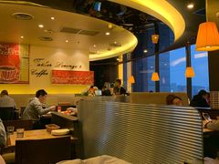 大堂-必胜客(江桥万达店)
