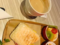 -必胜客(大坪英利店)