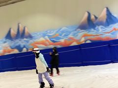 -乔波室内滑雪场