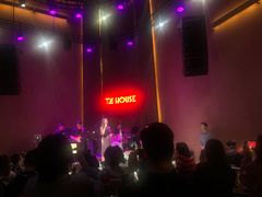 -TZ House音乐现场(来福士中心店)