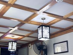 -街头顶黄记馄饨王(中山中路店)