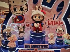 -泡泡玛特POPMART(国金街店)