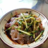 五个人吃了两百不到的一餐，巨巨巨便宜了