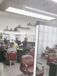 -侨治发型