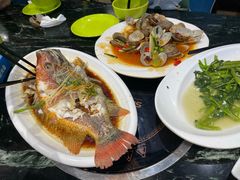 -小海豚•老字号海鲜餐厅(天涯店)