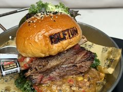 -半吨 Halfton&Friends(车公庙店)