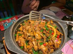 青椒紫苏蛙-蛙小侠·沸腾砂锅牛蛙(增城东汇城店)
