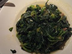 -吴越荣记苏州菜·松鼠桂鱼100%活鱼现做(斜塘老街店)