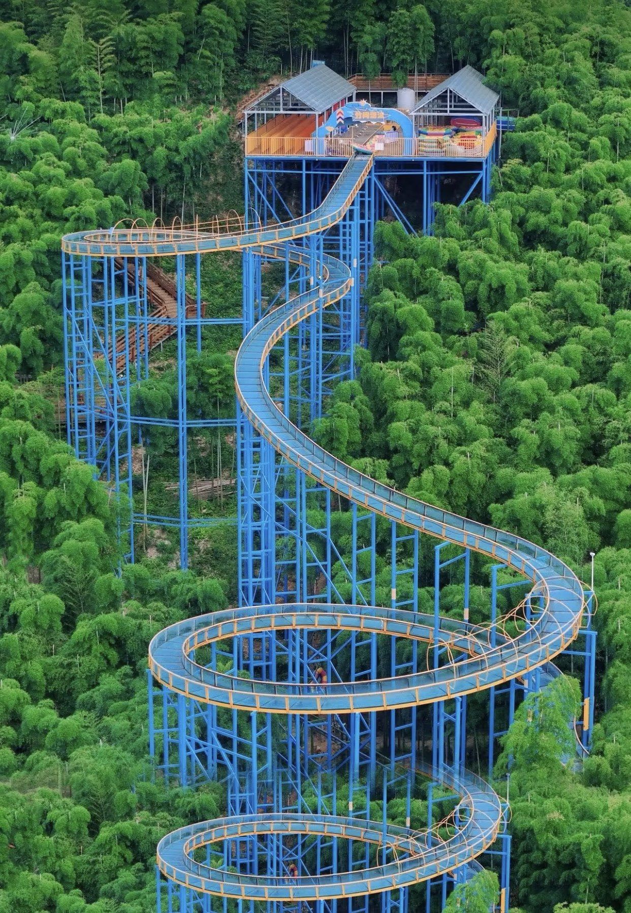 安吉这个主题乐园大小朋友能玩上一天啦!