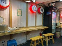 -呷佬·长沙手工米粉(金沙江路店)