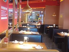 大堂-蜀香三绝·牛蛙·烤鱼·天府炒鸡(安丘泰华店)