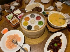 -乐忻皇朝(上海中心大厦店)