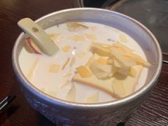 泡鲁达-滇野云南野生菌餐厅(陕西南路店)