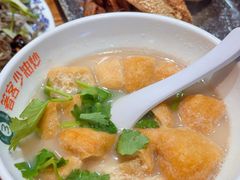 -老天桥酱肉烧饼夹肘子(天桥店)