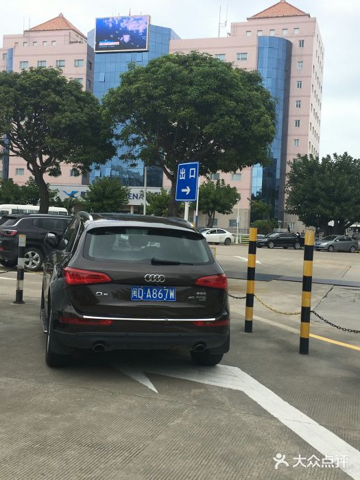 厦门高崎国际机场T4航站楼-停车场图片