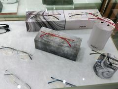 -无界眼镜MaxLess(滨江星光大道店)