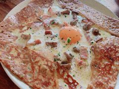 鸡蛋蘑菇熏肉荞麦可丽饼-RAC BAR(安福路店)