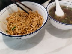 -辉程汤粉(沿江店)