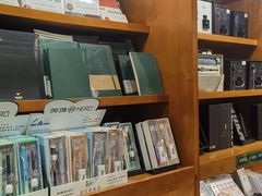 -西西弗书店&矢量咖啡(壹方购物中心店)