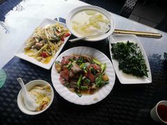 -华冠悠岚·庭院餐厅(青城后山店)