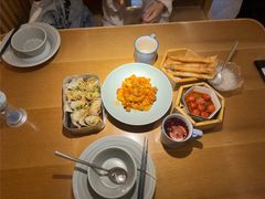 -蜜桃餐厅·伴山(海岸城店)