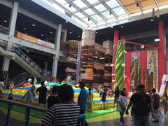 -蒙特利亲子乐园