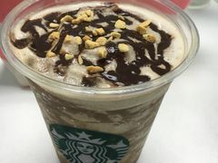 -星巴克臻选(上海中环广场2F店)