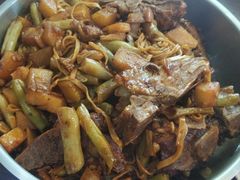 -内蒙焖面大盆骨餐馆(山大路店)