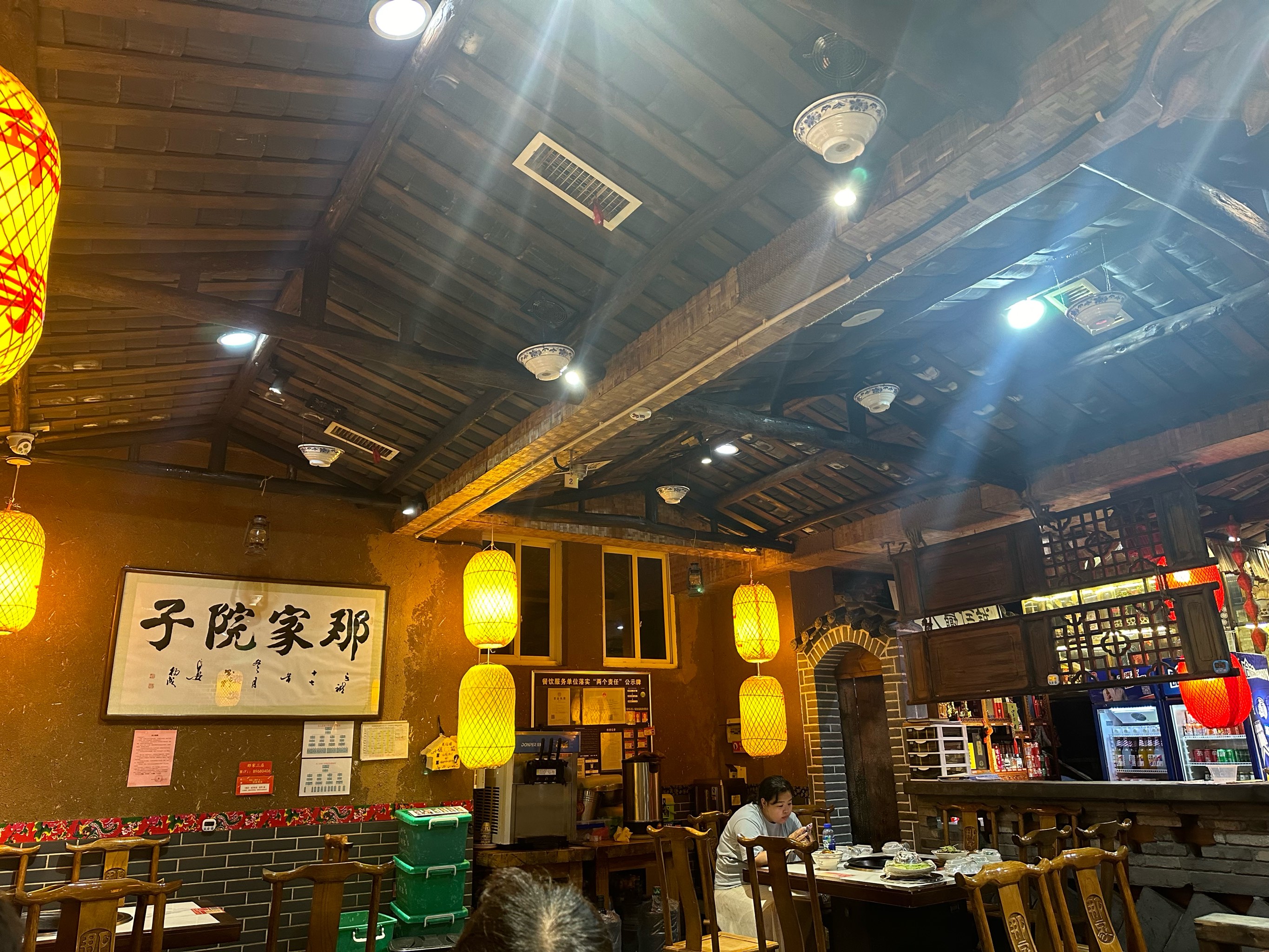 鹿鸣山庄餐厅图片