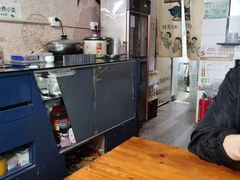 大堂-荣荣面馆(丹溪大道店)
