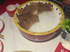 -欠火锅·水牛毛肚·团建聚餐·生日宴(何山路店)