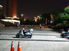 -中天钢铁体育馆(南一门店)
