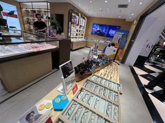 -吴良材眼镜(美罗城店)
