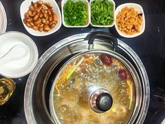 -丫丫汤膳打边炉(宏府408坊店)