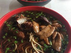 -小龙大肉面馆